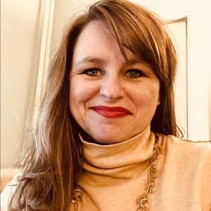 Meet your Posher, Christy